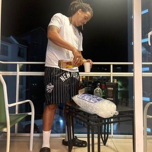 Meet your Posher, Hakim